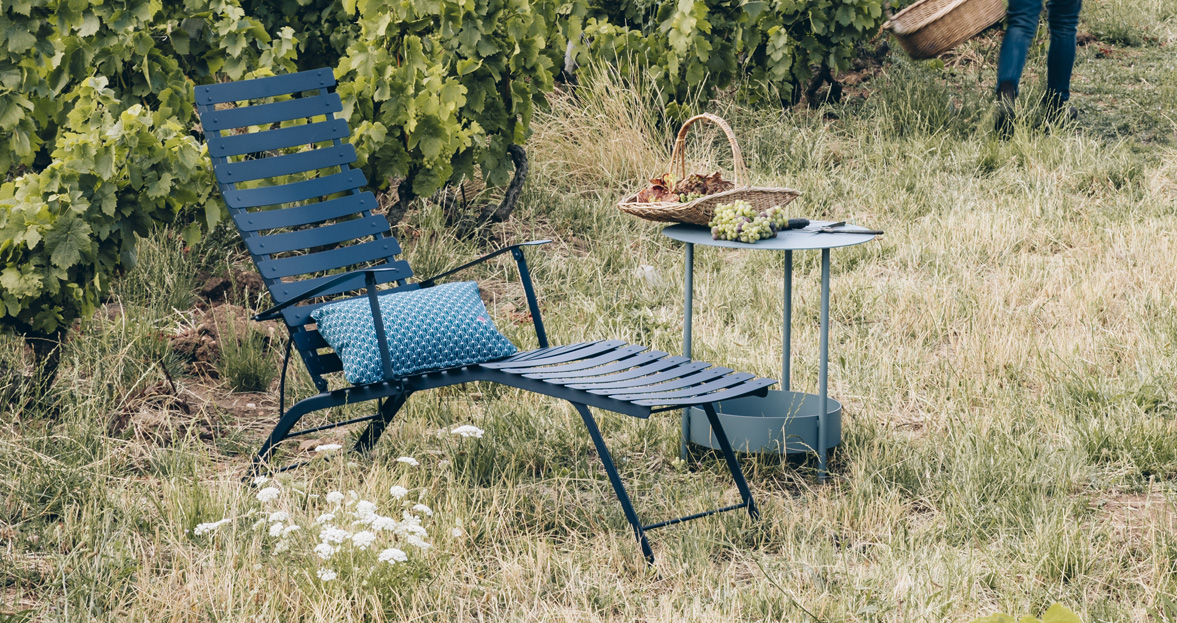 Bistro Chaise Longue 